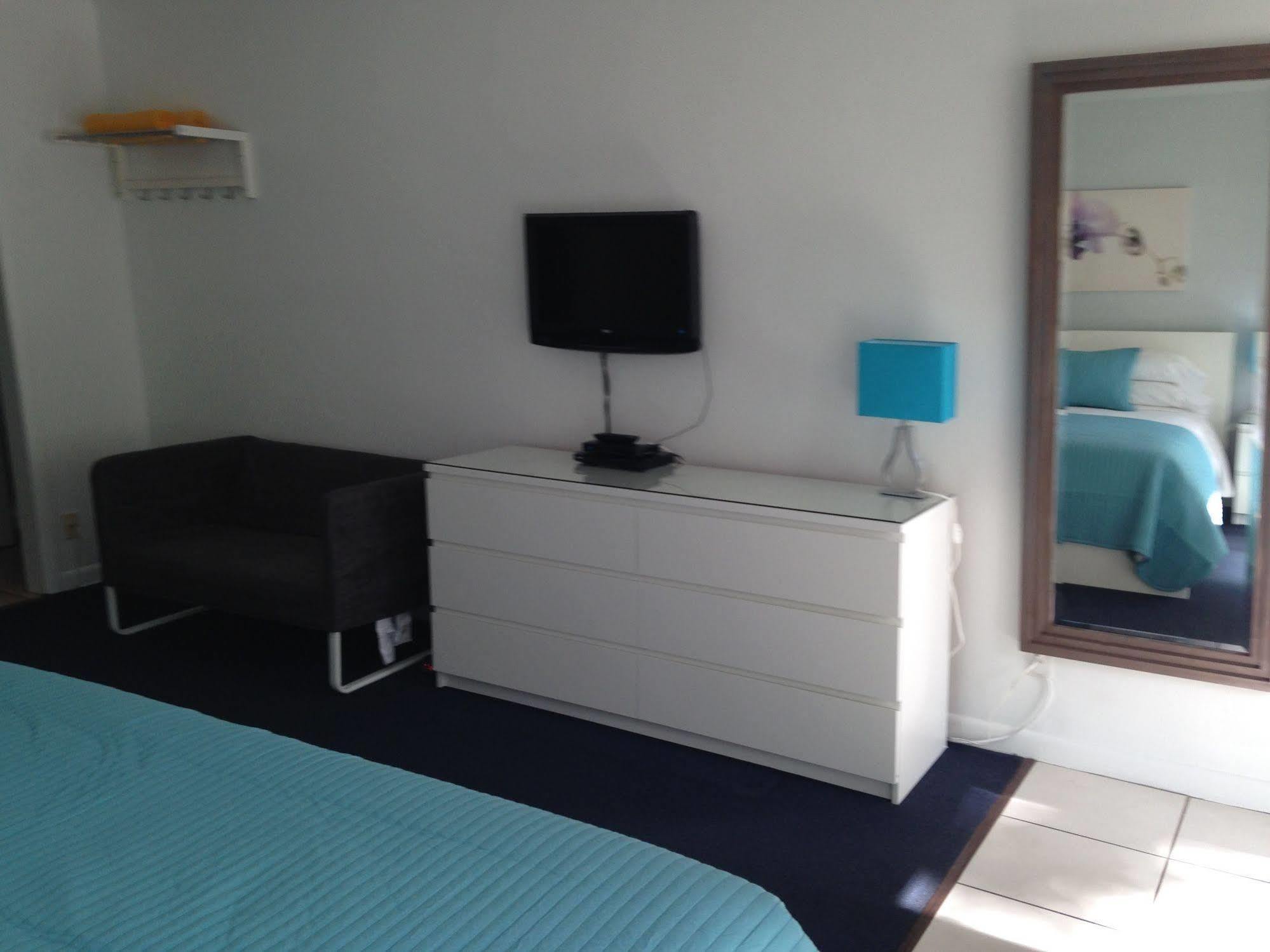 Cheston House - Clothing Optional All Male Guesthouse Fort Lauderdale Ngoại thất bức ảnh